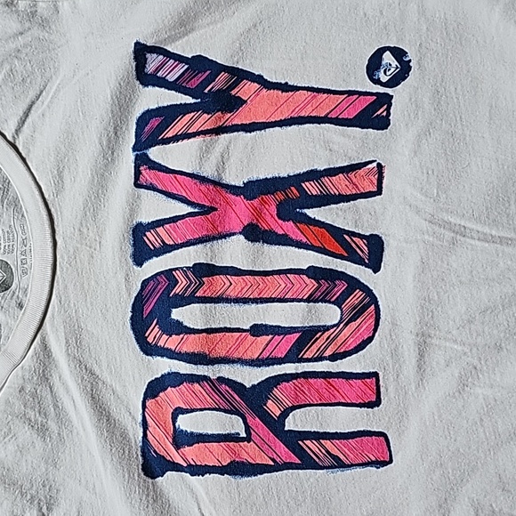 Roxy - Picture 3 of 4